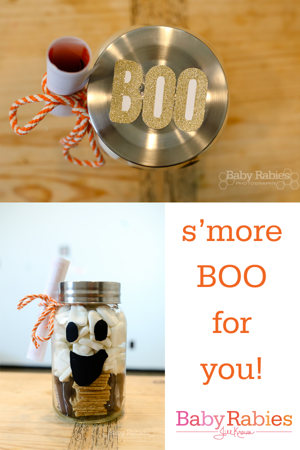 A s'mores jar to Boo your neighbors | BabyRabies.com